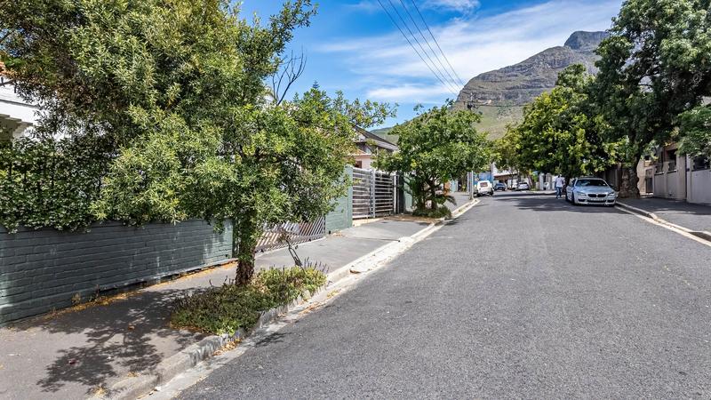 2 Bedroom Property for Sale in Woodstock Upper Western Cape